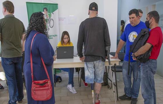 Ao de empregabilidade oferece 600 vagas para pessoas com deficincia