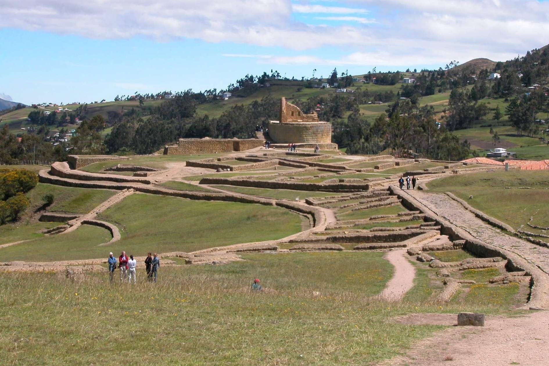 WanderBus permite viajar a Ecuador para vivir una experiencia inigualable