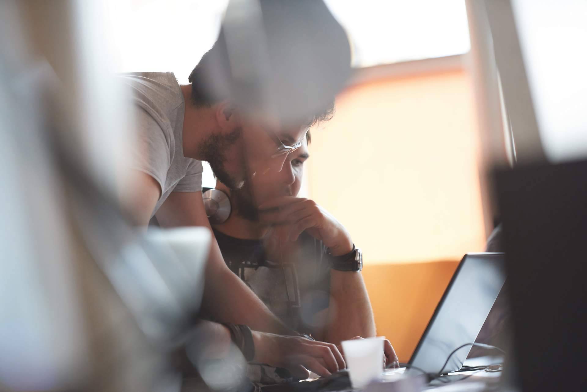 Oferta de servicios de diseño y desarrollo de prototipos (sitio web, aplicación) para startups
