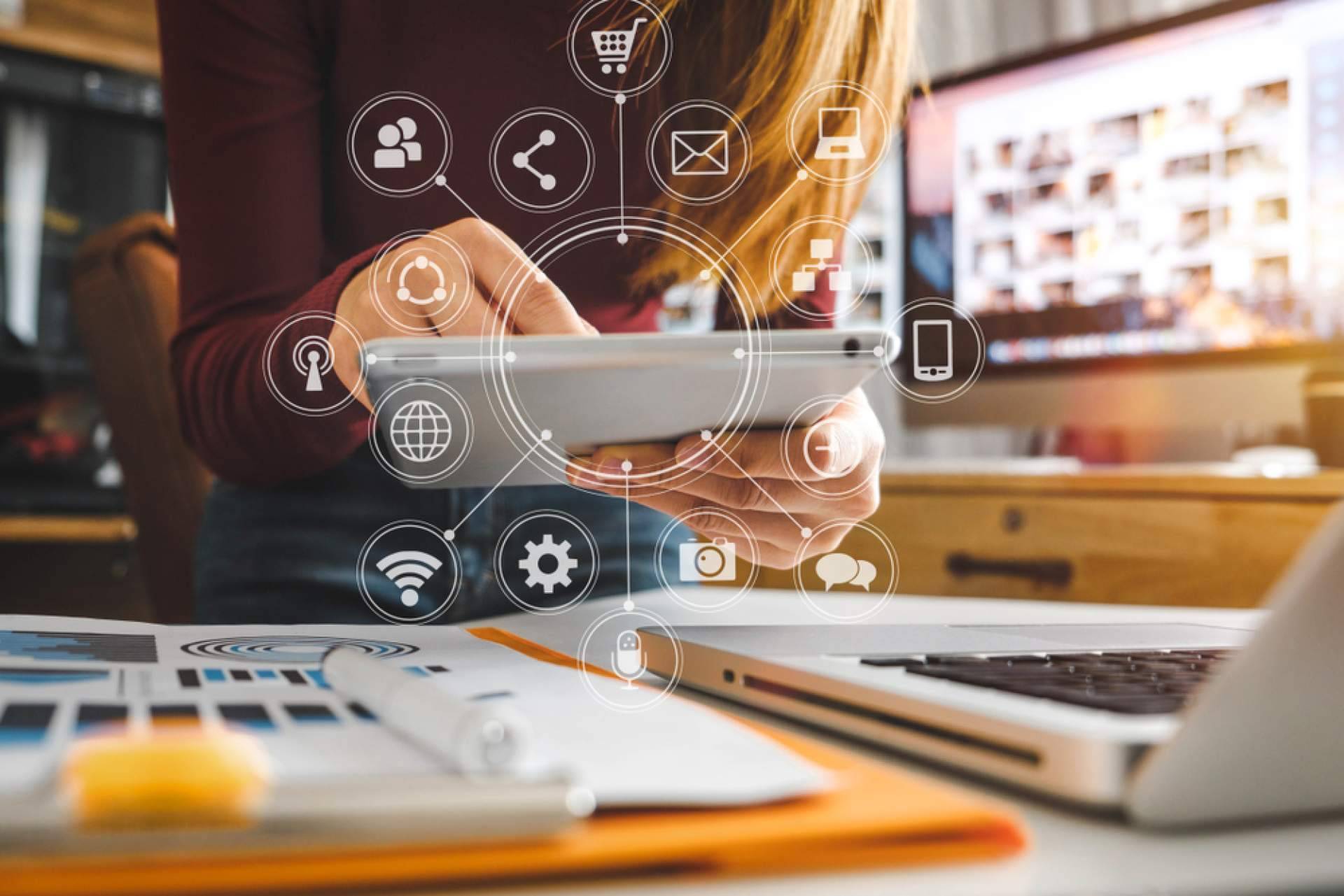 Motivos por los que contar con una agencia de marketing digital, por Dazzet