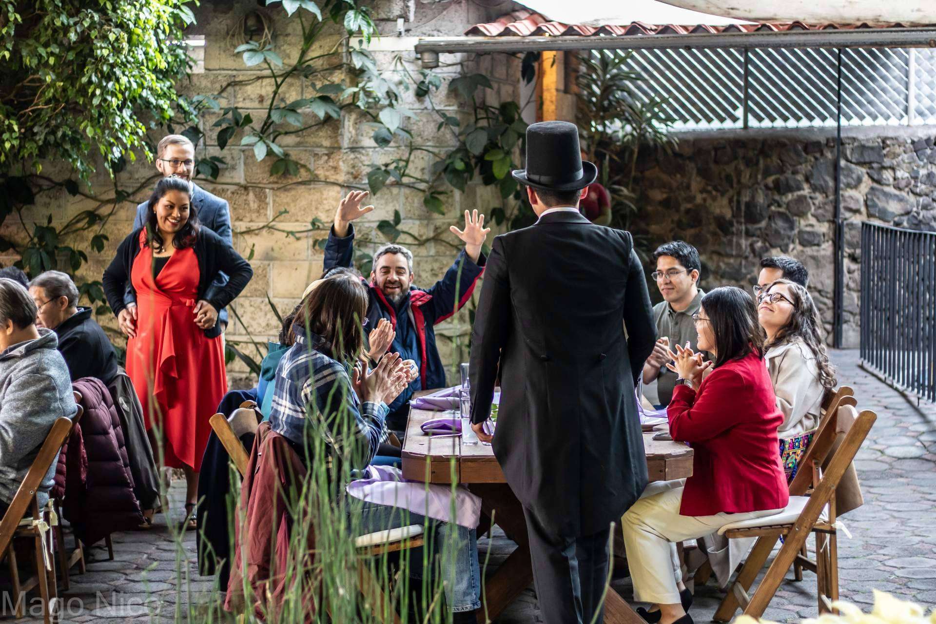 Devolver la magia, el talento de la compañía Mago Nico para sorprender a niños y adultos