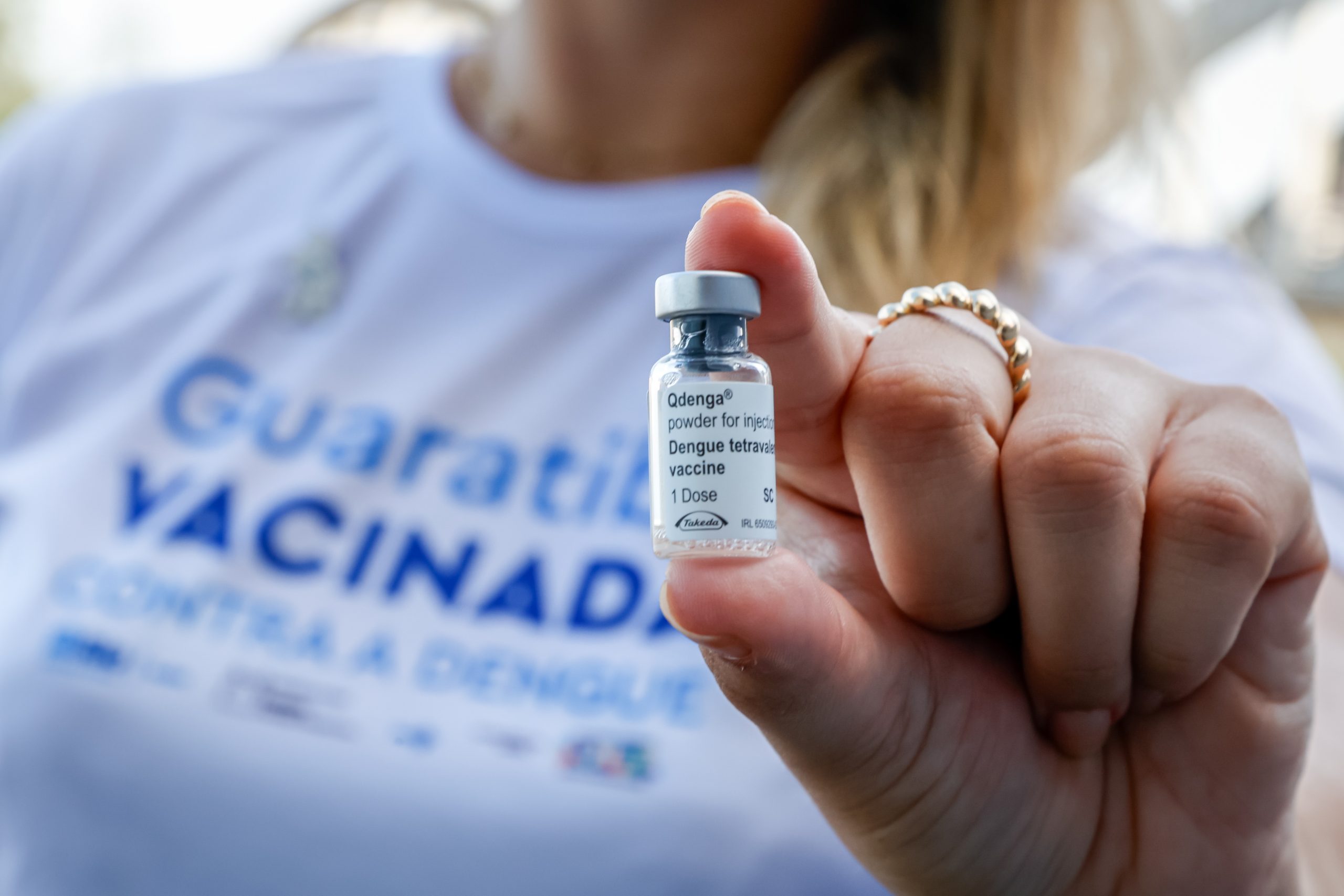 Secretaria de Saúde dá início à vacinação contra a dengue - Prefeitura da Cidade do Rio de Janeiro