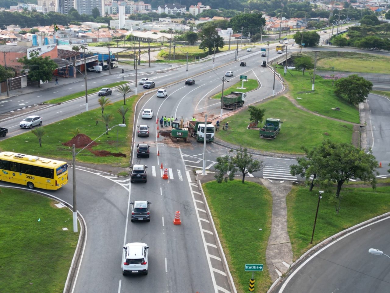 DAE realiza obra emergencial e interdita trecho da rodovia Geraldo Dias, nesta quinta (7)