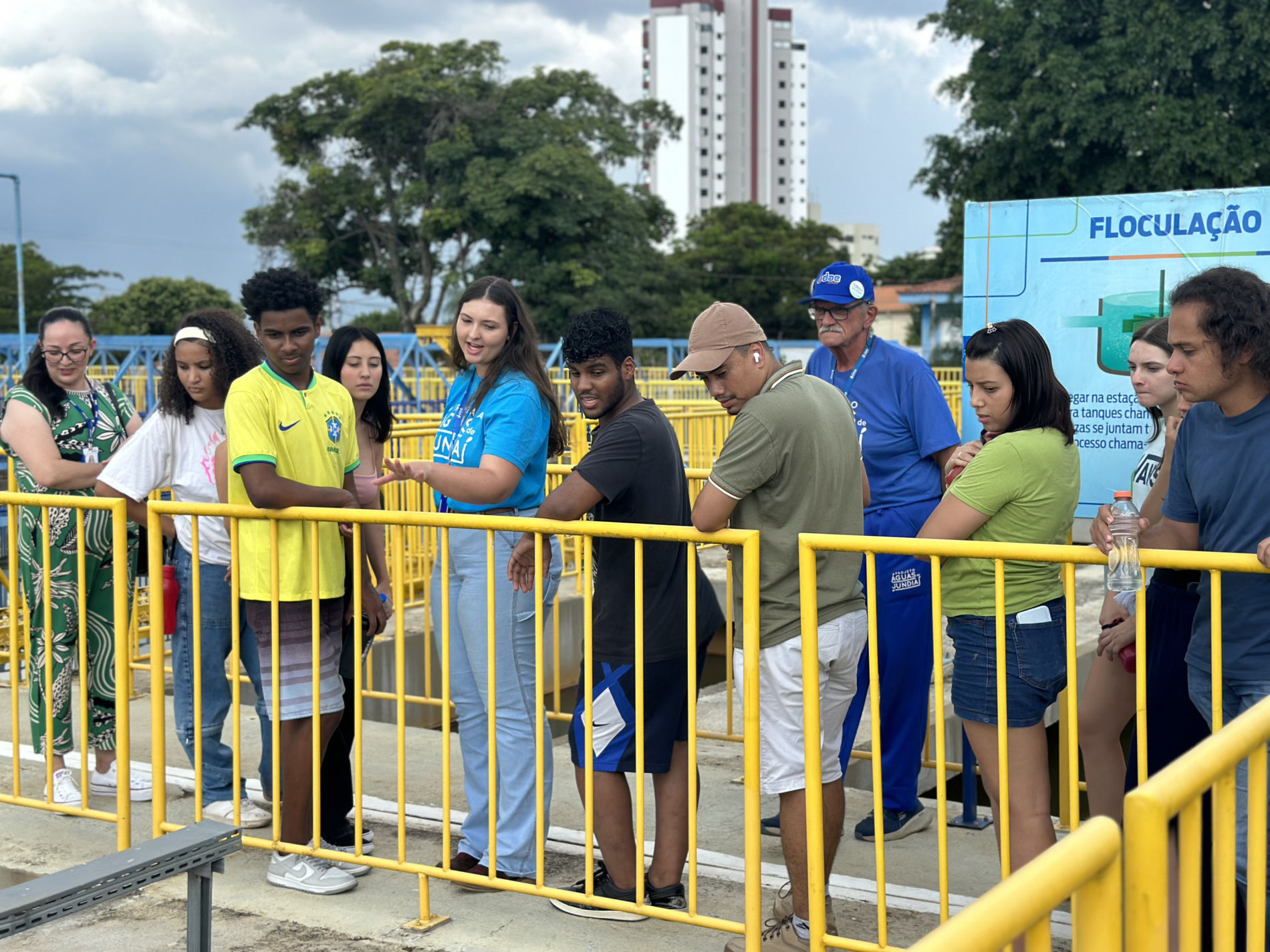 Desafio do Consumo Consciente e visita à ETA marcam início da Semana da Água na DAE